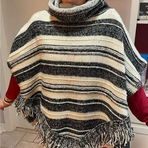 Jessica Simpson cowl-neck/ hood poncho